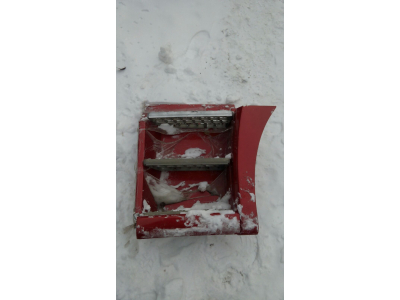 Корпус подножки левый в сборе SH F3000 тягач красный SHAANXI / Shacman (ШАНКСИ / Шакман) DZ13241240411 фото 1 Орск